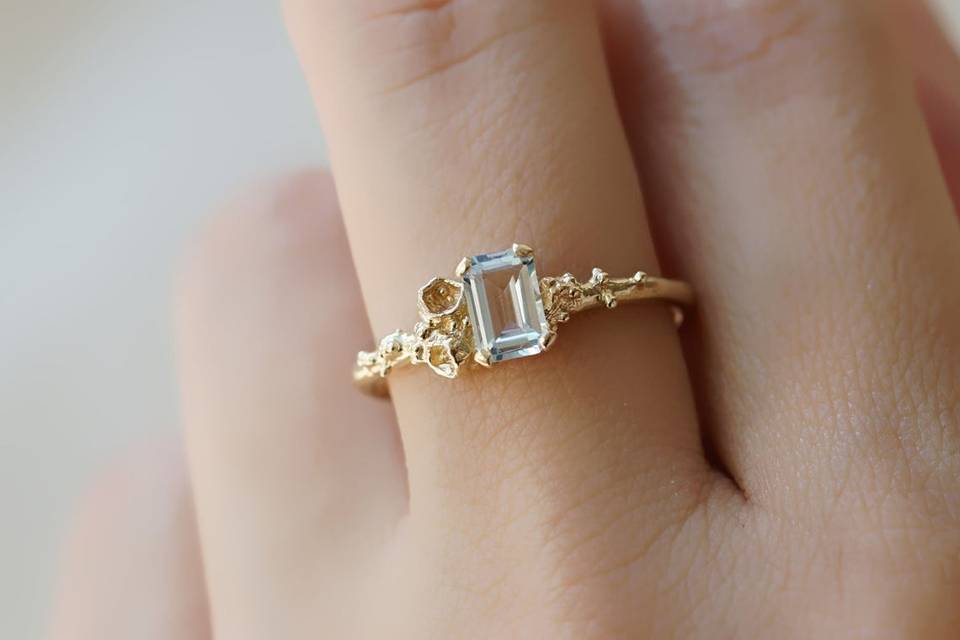 Emerald-Cut Engagement Rings – The Perfect Fit