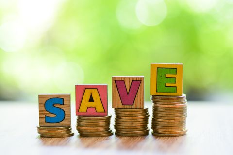 10 Smart Tips to Save money in 2022